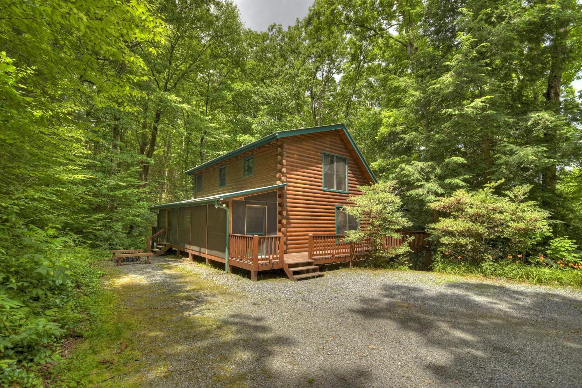 K6 Lodge Gather Around The Firepit Soak In The Hot Tub And Splash In The Creek Blue Ridge Exterior photo