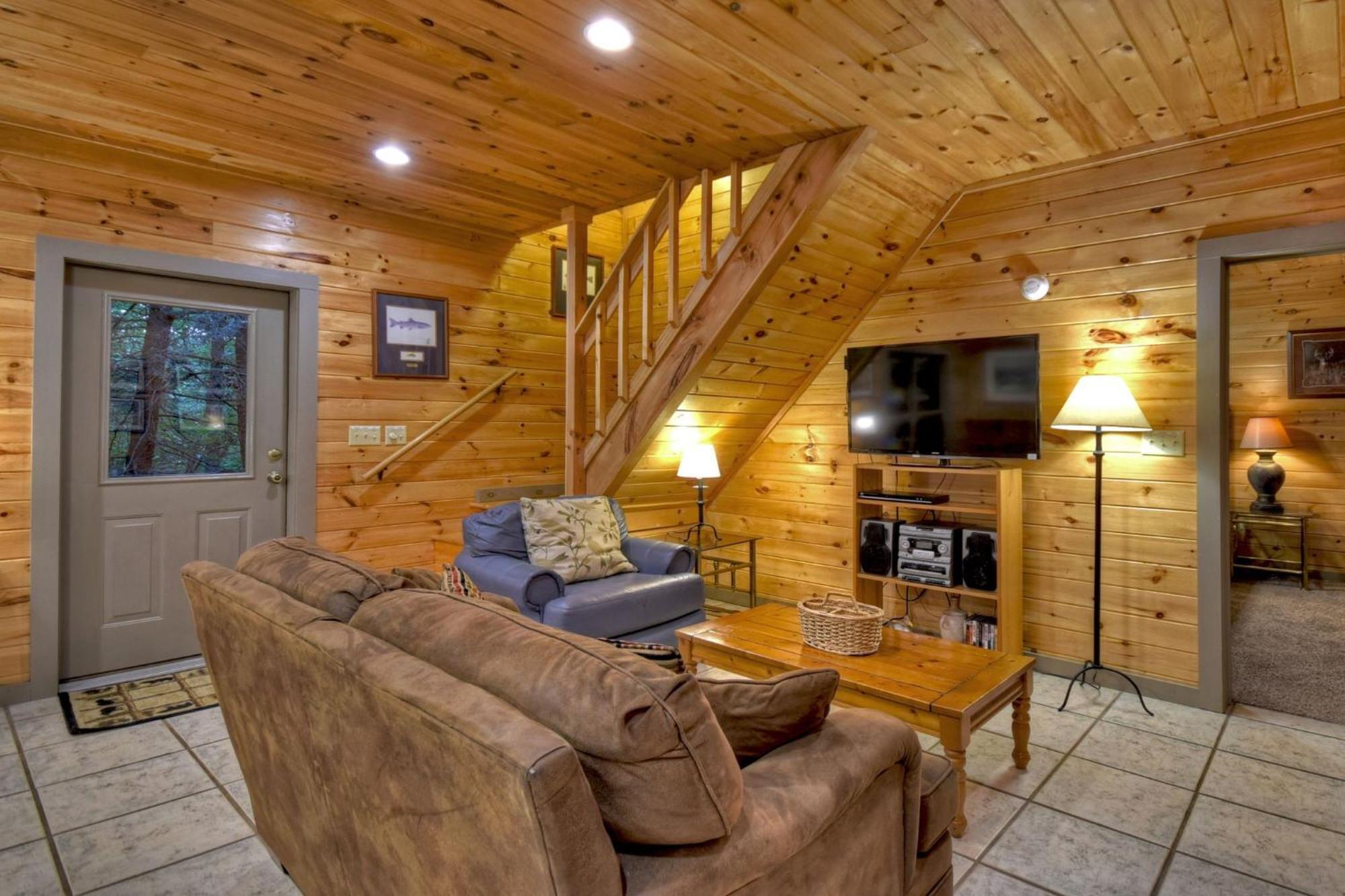 K6 Lodge Gather Around The Firepit Soak In The Hot Tub And Splash In The Creek Blue Ridge Exterior photo
