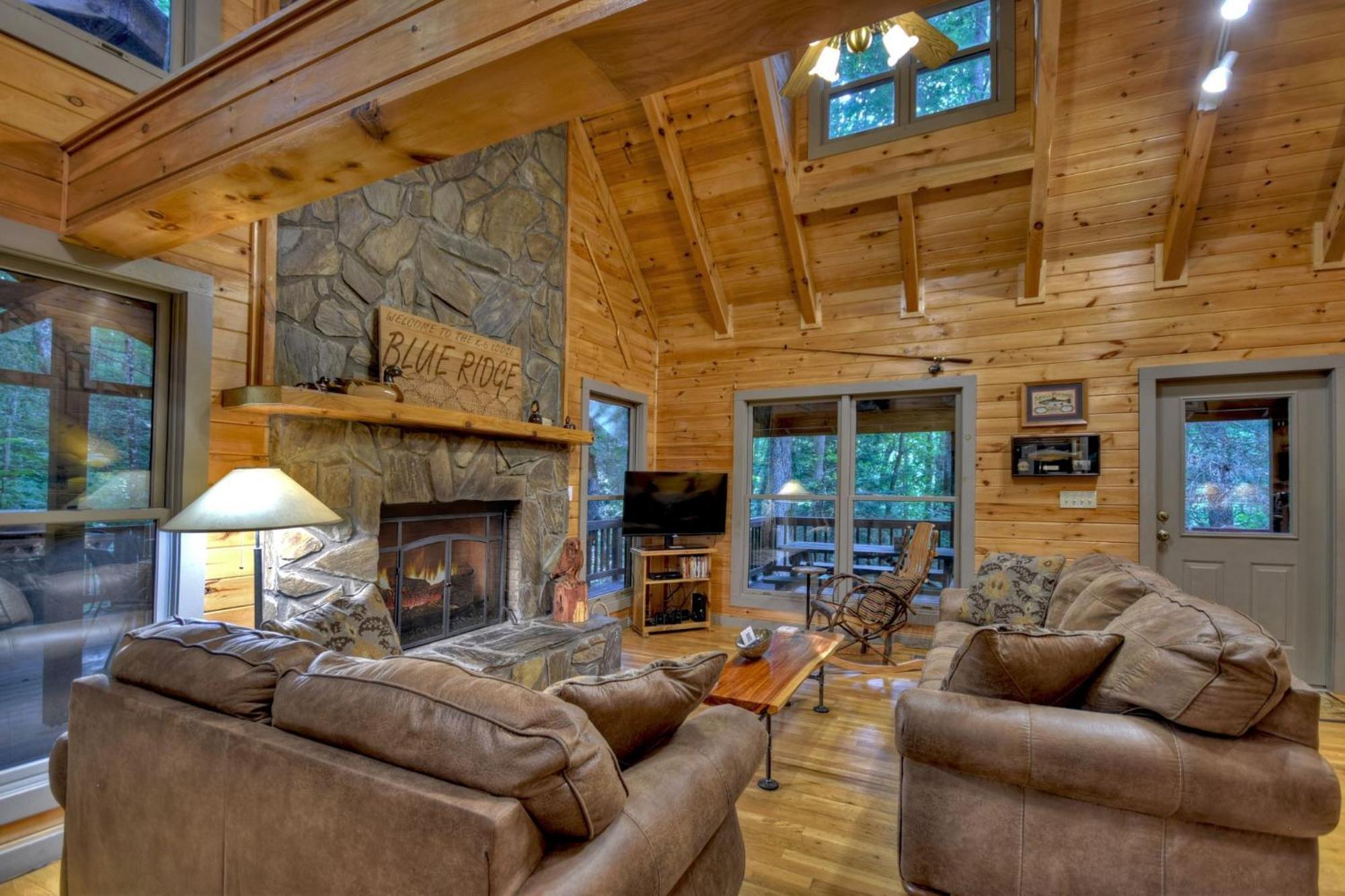 K6 Lodge Gather Around The Firepit Soak In The Hot Tub And Splash In The Creek Blue Ridge Exterior photo