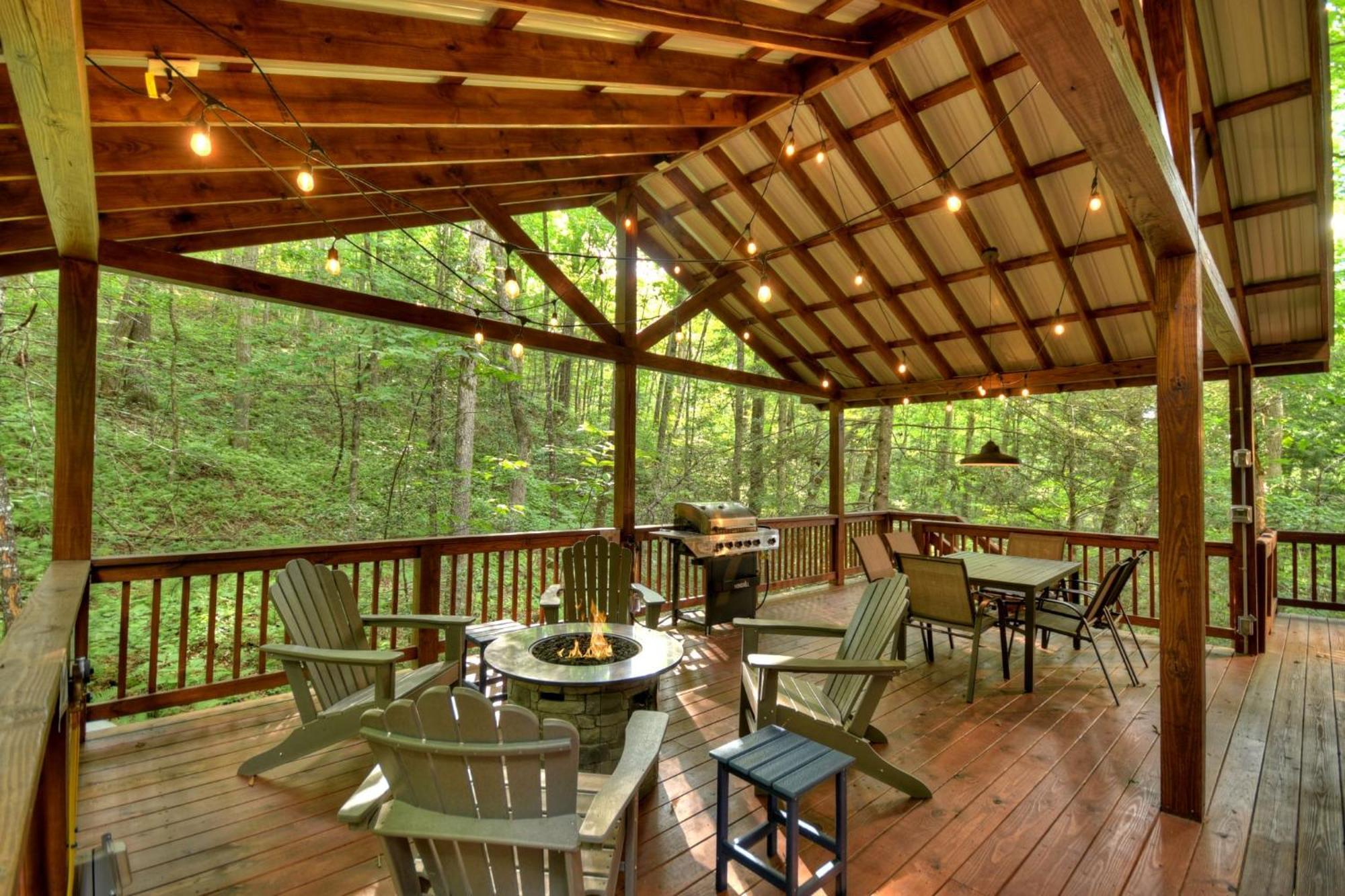 K6 Lodge Gather Around The Firepit Soak In The Hot Tub And Splash In The Creek Blue Ridge Exterior photo